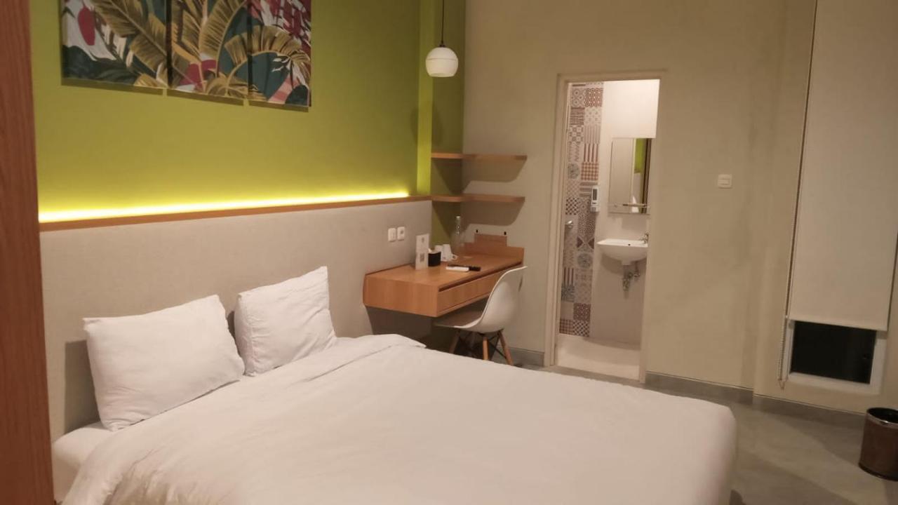 Casa Calma Hotel Jakarta Exterior photo